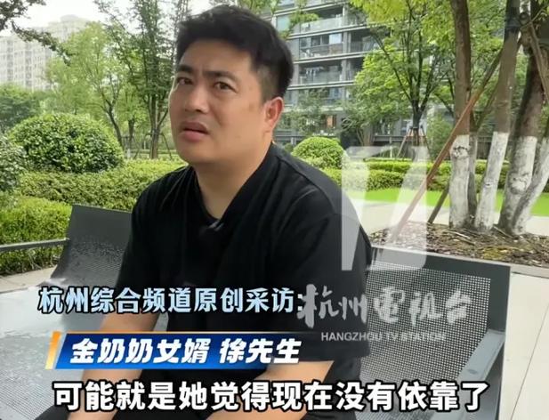 《警花处女案：90后女警秘闻曝光，3个关键词揭开处女警花成长记》