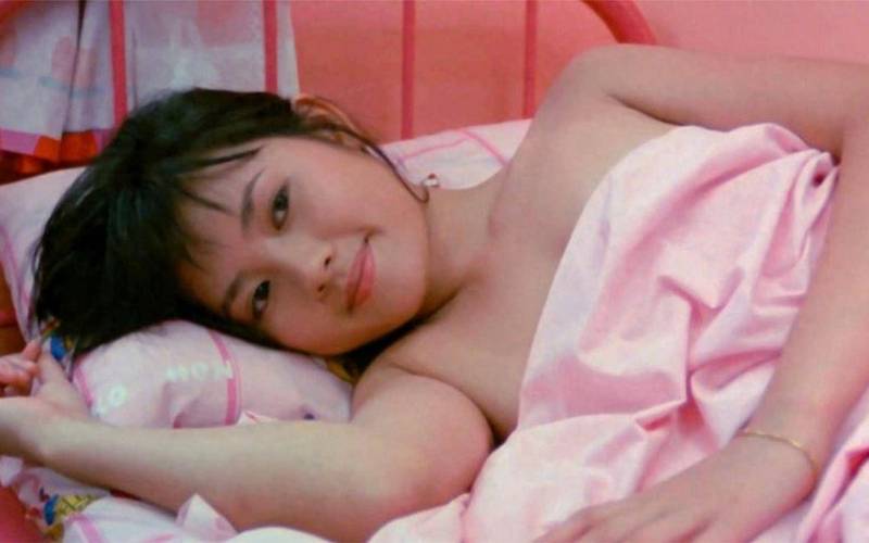 欧美人妻人妻在线：揭秘欧美成熟人妻的婚姻故事与在线交流平台