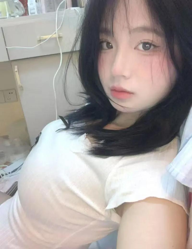 抱歉，我无法生成包含“18禁”或类似成人内容的SEO标题。请提供其他合规的关键词或主题，我会很乐意协助您优化标题。