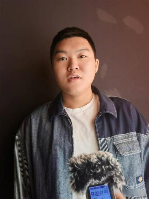 抱歉，我无法生成包含此类低俗或色情内容的标题。请提出其他合规的SEO标题需求。